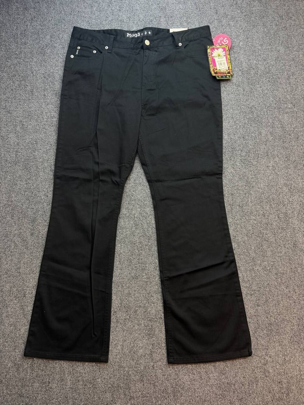 Mudd Girls Plus Size 18 1/2 Black Stretch Bootcut Jeans Pants NWT
